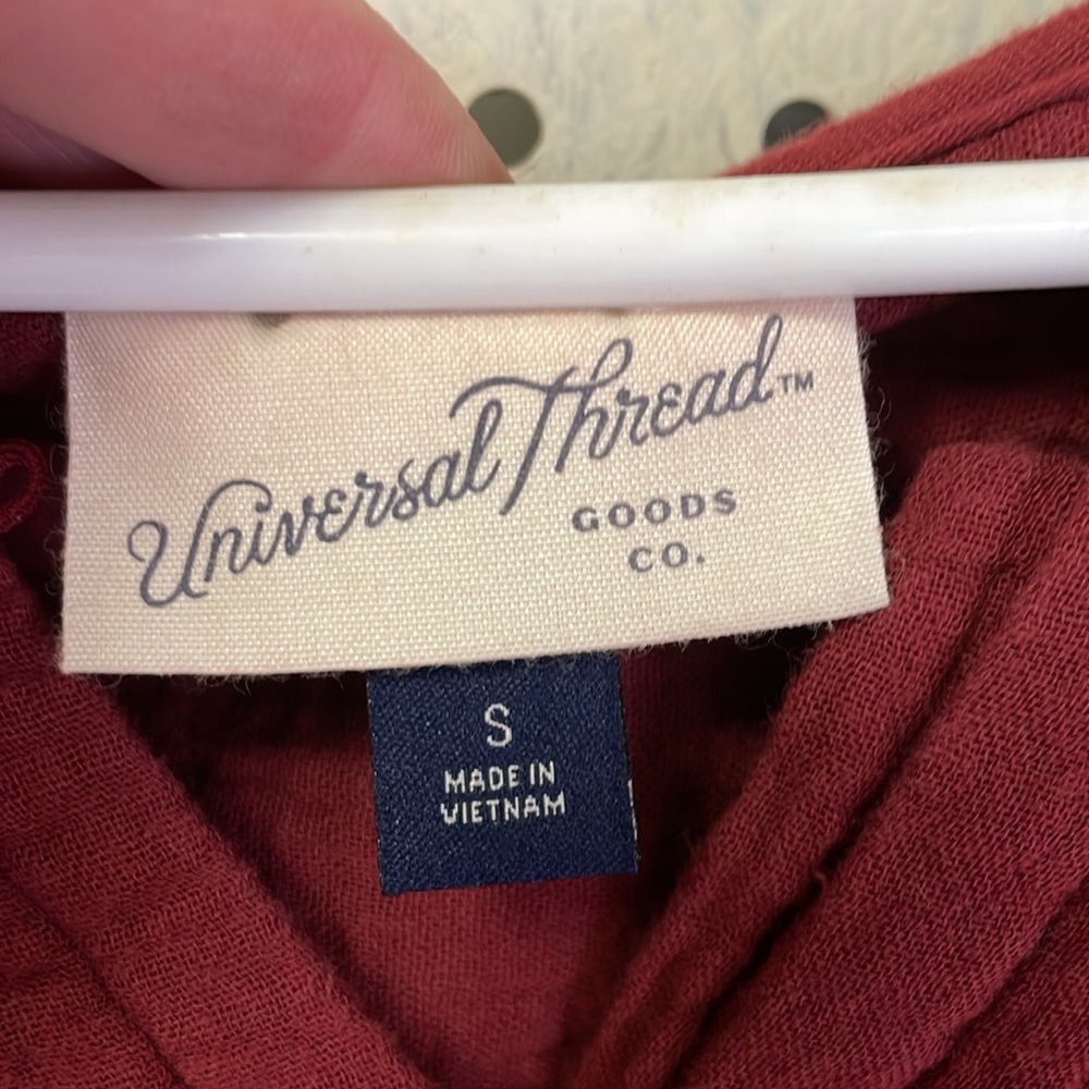 Universal Thread - Picture 8 of 9